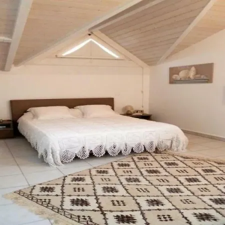 T3 Duplex De 104m2 Avec Balcon Et Parking Individuel Securise - Quartier De L'aiguillon - Port De Plaisance Arcachon