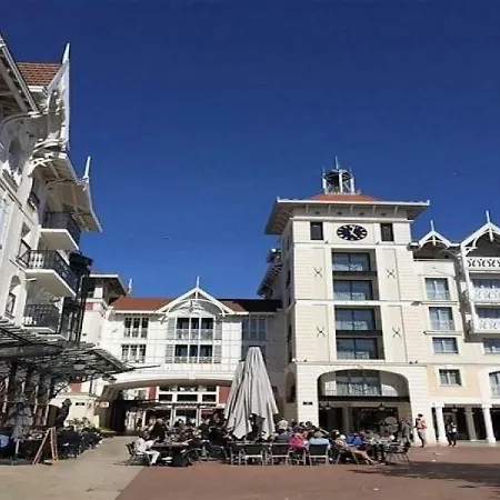 T3 Duplex De 104m2 Avec Balcon Et Parking Individuel Securise - Quartier De L'aiguillon - Port De Plaisance Appartement *